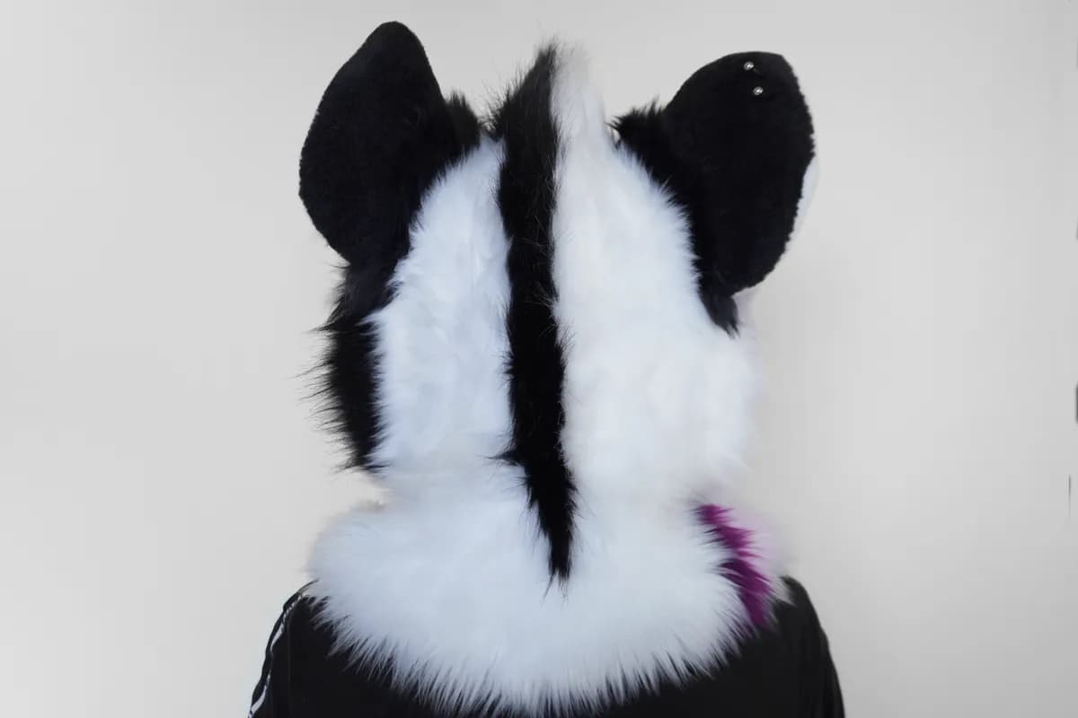 Freyr, a custom fursuit by Chilli Tiger Creations, photo 4 of 16