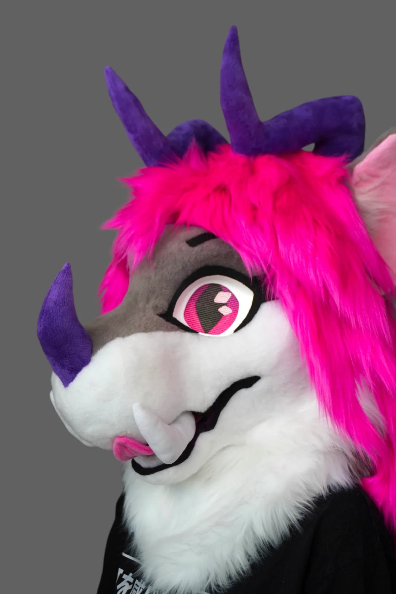 Laya, a custom fursuit by Chilli Tiger Creations, photo 3 of 7
